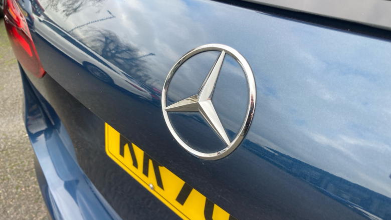 Mercedes-Benz B-Class B220d AMG Line Premium Plus 5dr Auto Diesel Hatchback